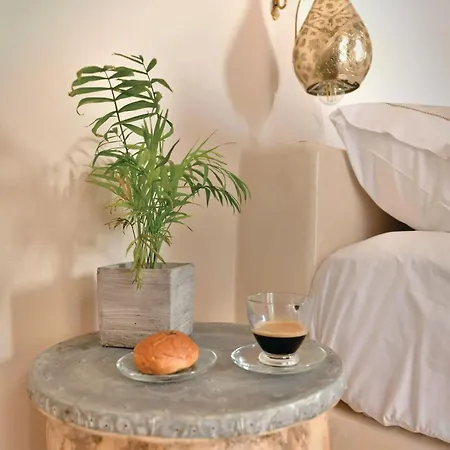 Traditional Santorini - 3 Bedroom - Private Terrace And Outdoor Jacuzzi - Villa Oia (Santorini)