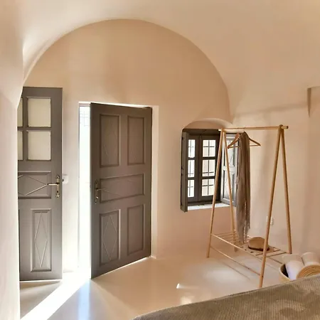 Βίλα Traditional Santorini - 3 Bedroom - Private Terrace And Outdoor Jacuzzi - Οία
