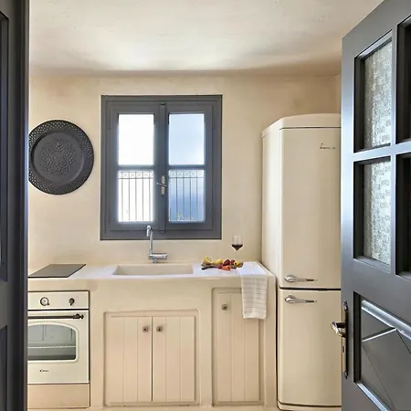 Traditional Santorini - 3 Bedroom - Private Terrace And Outdoor Jacuzzi - Βίλα Οία